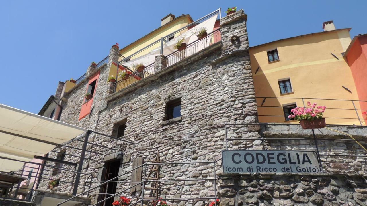 ריקו דל גולפו די ספאציה Borgo Di Codeglia - Country Rooms מראה חיצוני תמונה