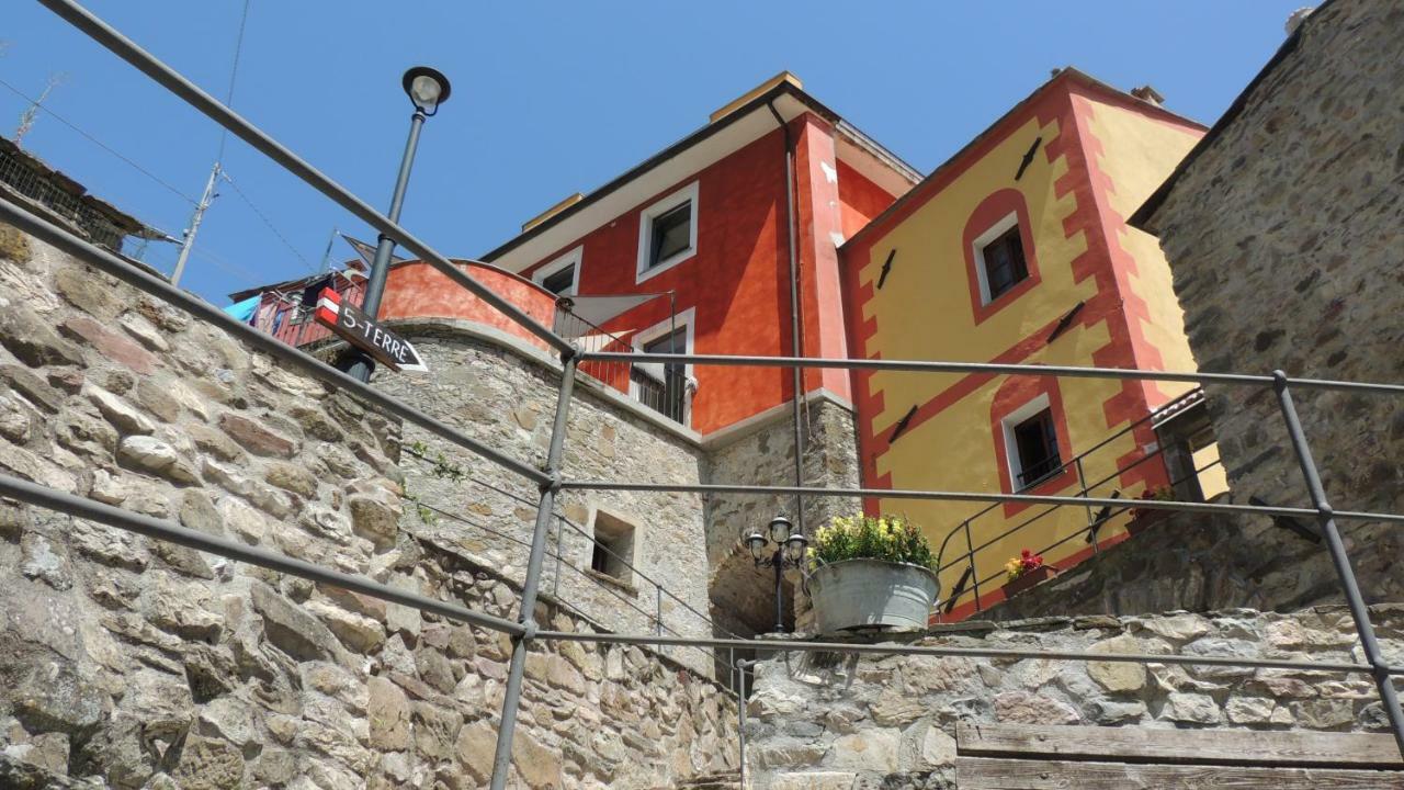 ריקו דל גולפו די ספאציה Borgo Di Codeglia - Country Rooms מראה חיצוני תמונה