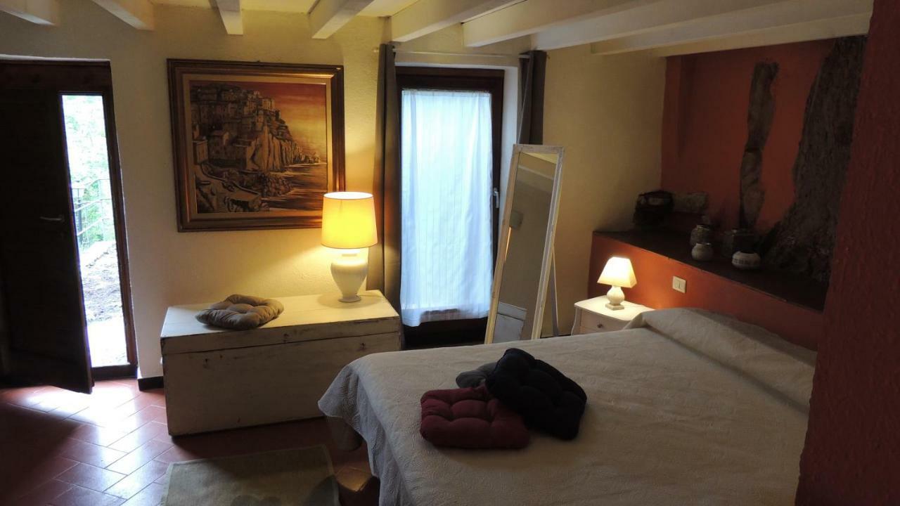 ריקו דל גולפו די ספאציה Borgo Di Codeglia - Country Rooms מראה חיצוני תמונה