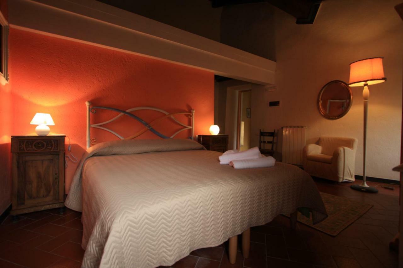 ריקו דל גולפו די ספאציה Borgo Di Codeglia - Country Rooms מראה חיצוני תמונה