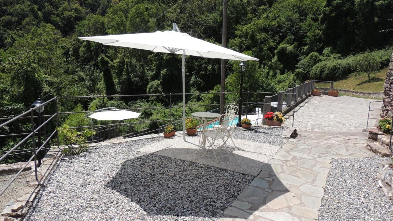 ריקו דל גולפו די ספאציה Borgo Di Codeglia - Country Rooms מראה חיצוני תמונה