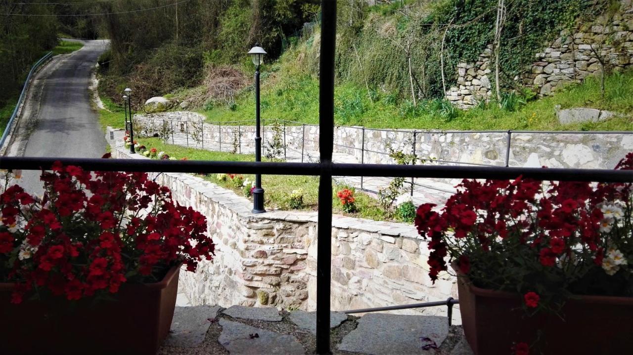 ריקו דל גולפו די ספאציה Borgo Di Codeglia - Country Rooms מראה חיצוני תמונה