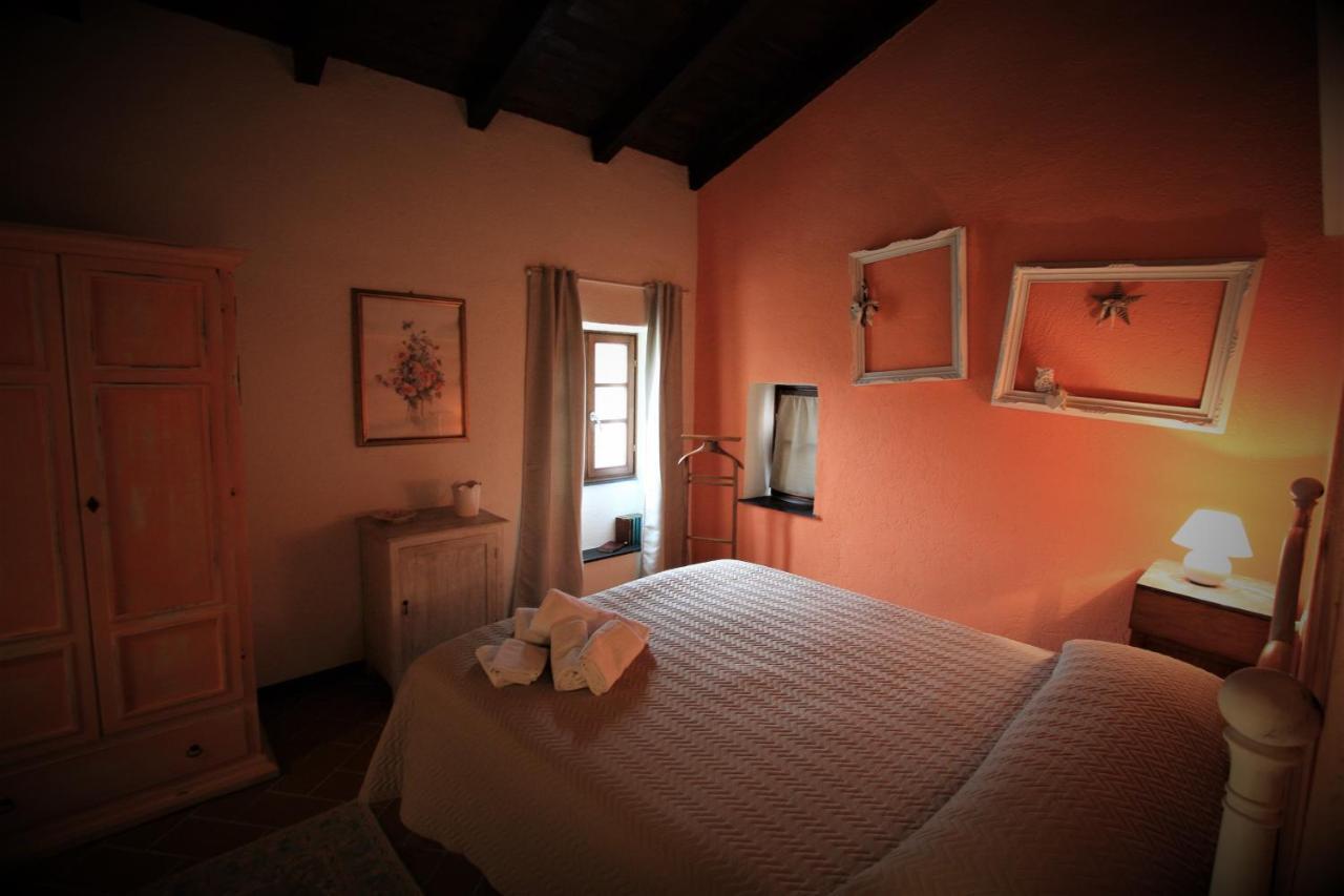 ריקו דל גולפו די ספאציה Borgo Di Codeglia - Country Rooms מראה חיצוני תמונה